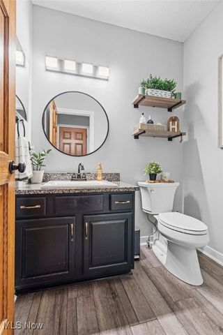 5845 Royal Hill Circle NE, Canton, OH 44721