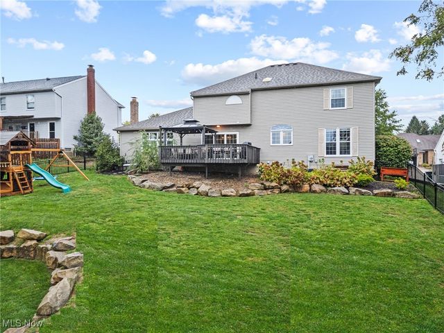 5845 Royal Hill Circle NE, Canton, OH 44721