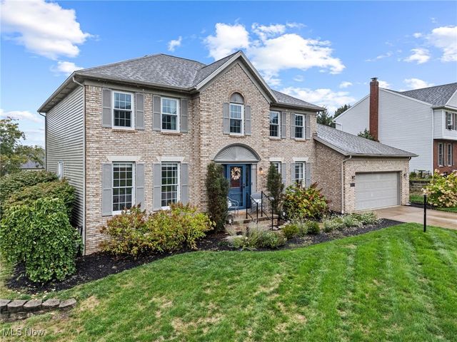 5845 Royal Hill Circle NE, Canton, OH 44721