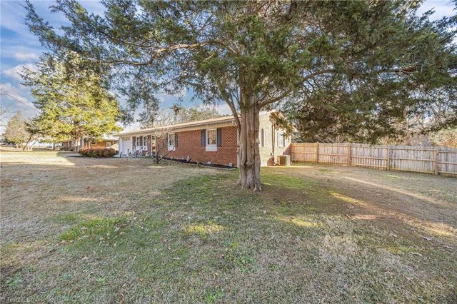 236 Donna Road, Asheboro, NC 27205