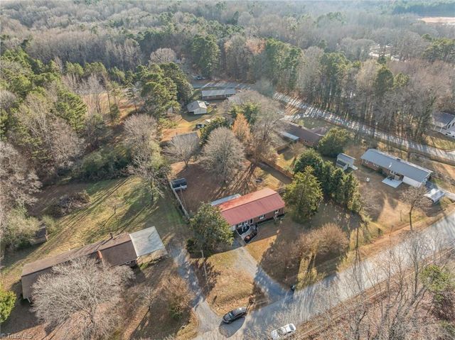236 Donna Road, Asheboro, NC 27205