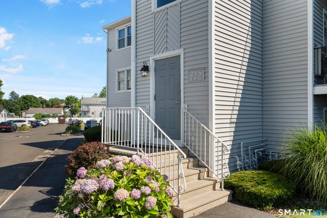 215 Beach Street 2G, West Haven, CT 06516