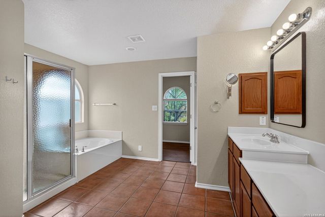 3338 Bending Creek, San Antonio, TX 78261