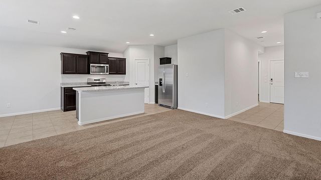 333 Beekeeper Drive, Fort Worth, TX 76131