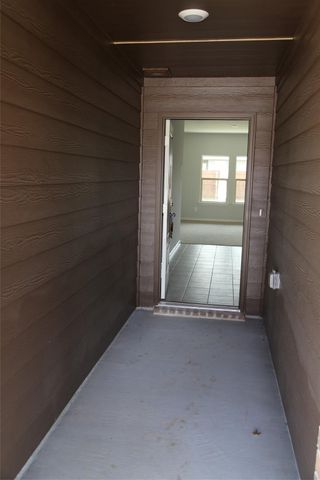 333 Beekeeper Drive, Fort Worth, TX 76131