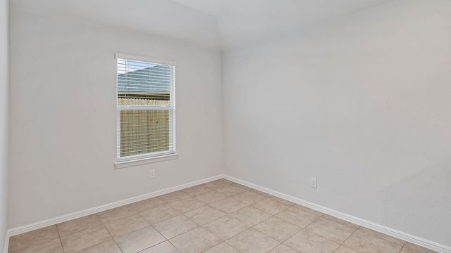 333 Beekeeper Drive, Fort Worth, TX 76131