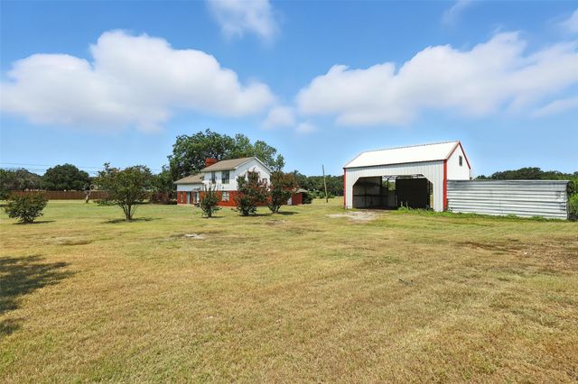 1820 Houston Road, Burleson, TX 76028