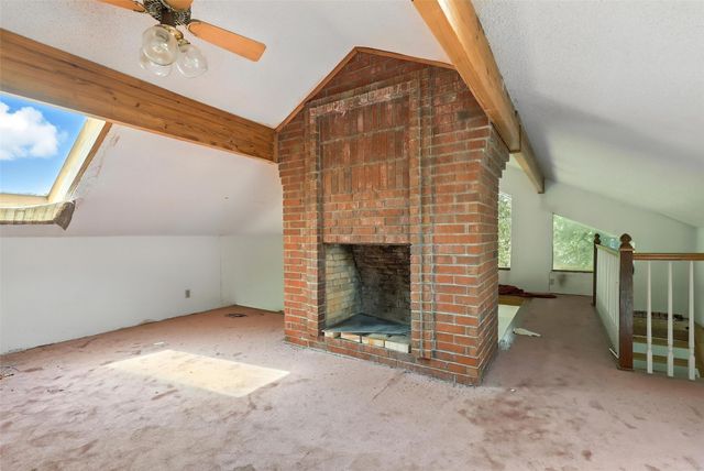 1820 Houston Road, Burleson, TX 76028