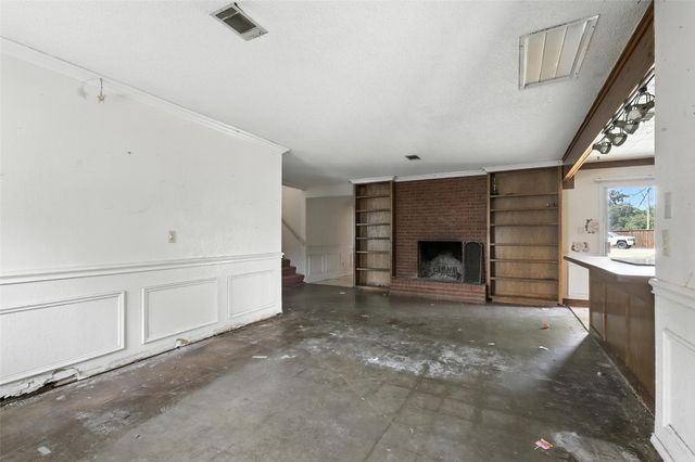 1820 Houston Road, Burleson, TX 76028