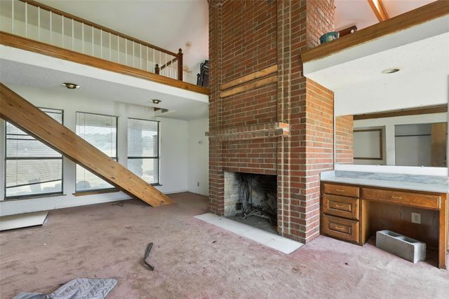 1820 Houston Road, Burleson, TX 76028