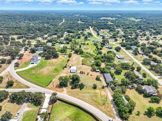 1820 Houston Road, Burleson, TX 76028