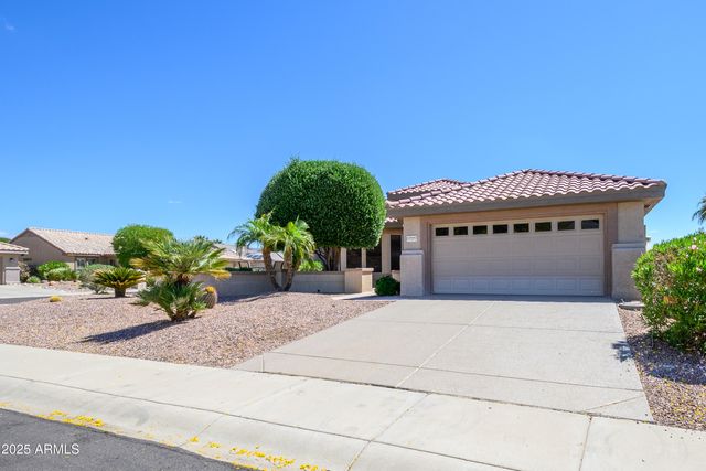 17371 N Natura Trail, Surprise, AZ 85374
