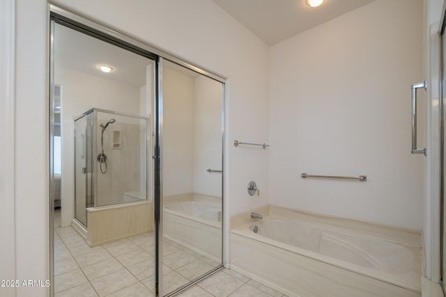 17371 N Natura Trail, Surprise, AZ 85374