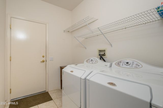 17371 N Natura Trail, Surprise, AZ 85374