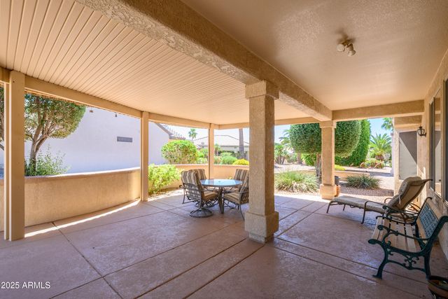 17371 N Natura Trail, Surprise, AZ 85374