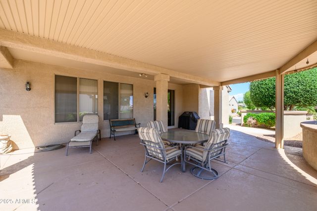 17371 N Natura Trail, Surprise, AZ 85374