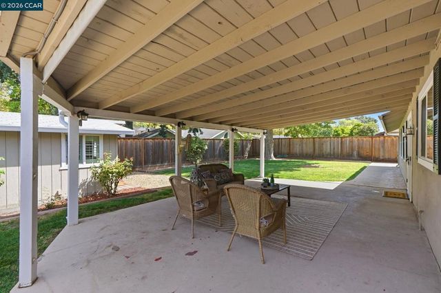 166 Cynthia Dr, Pleasant Hill, CA 94523