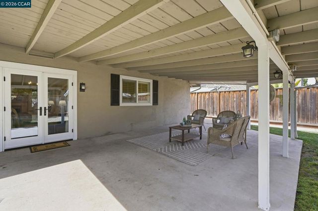 166 Cynthia Dr, Pleasant Hill, CA 94523