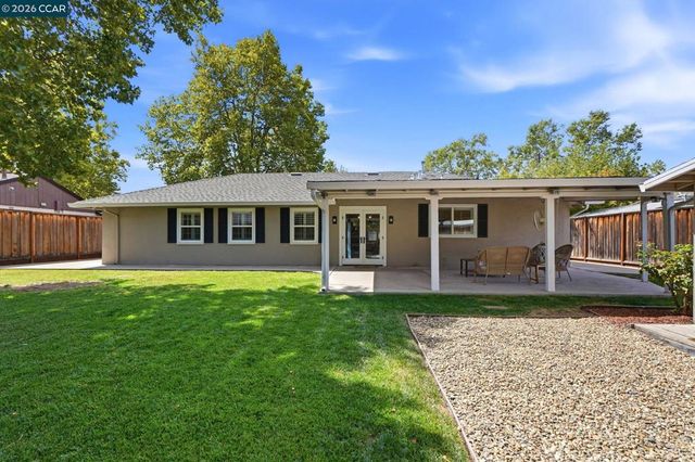 166 Cynthia Dr, Pleasant Hill, CA 94523