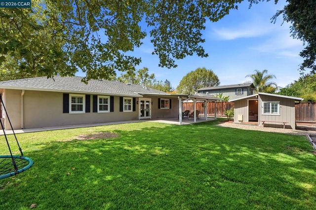 166 Cynthia Dr, Pleasant Hill, CA 94523
