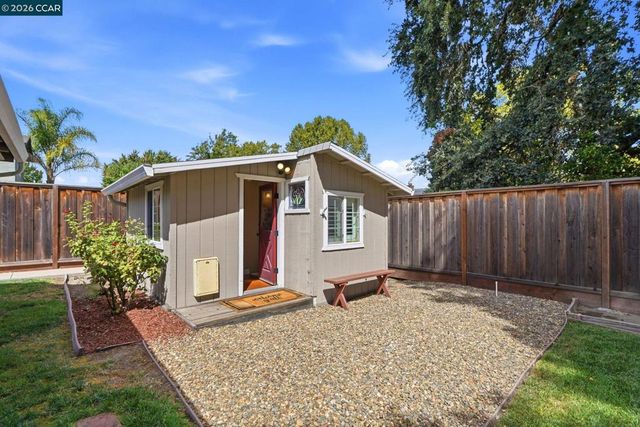 166 Cynthia Dr, Pleasant Hill, CA 94523