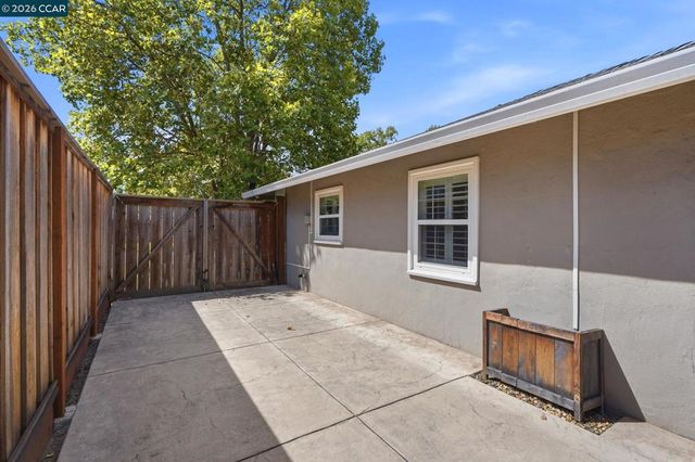 166 Cynthia Dr, Pleasant Hill, CA 94523