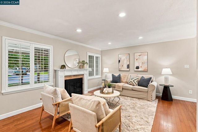 166 Cynthia Dr, Pleasant Hill, CA 94523