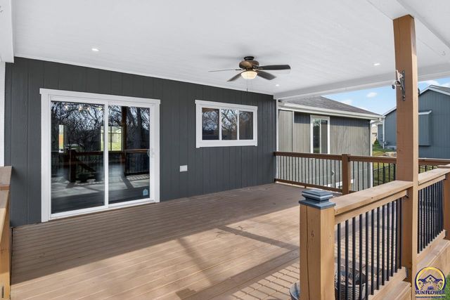 3321 SE 23rd ST, Topeka, KS 66605