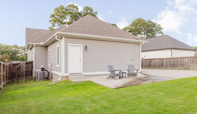 1105 White Sage Drive, Bryant, AR 72022