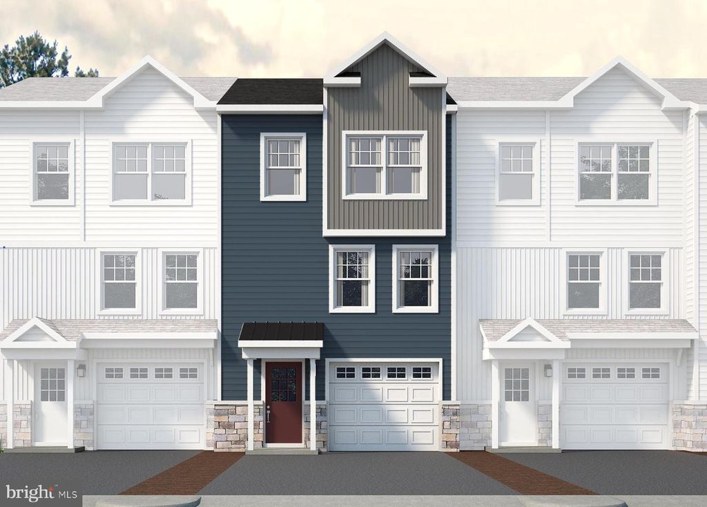 123 PHOEBE RD, Port Matilda, PA 16870