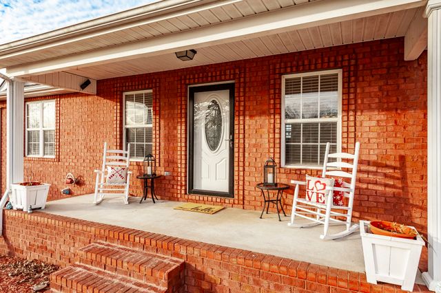 1083 Pinnacle Way, Castalian Springs, TN 37031