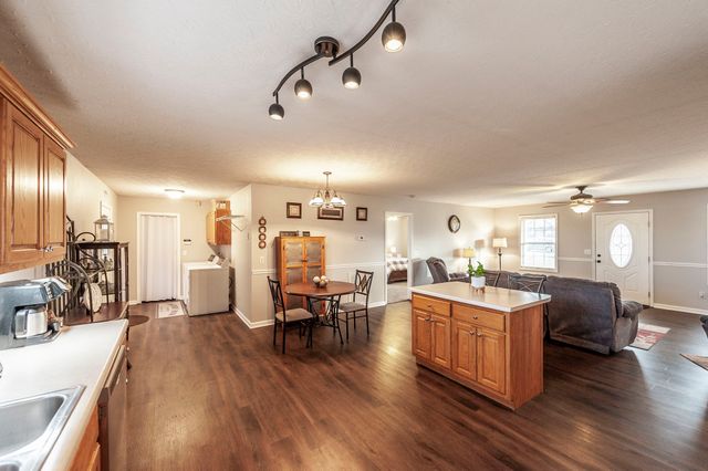 1083 Pinnacle Way, Castalian Springs, TN 37031