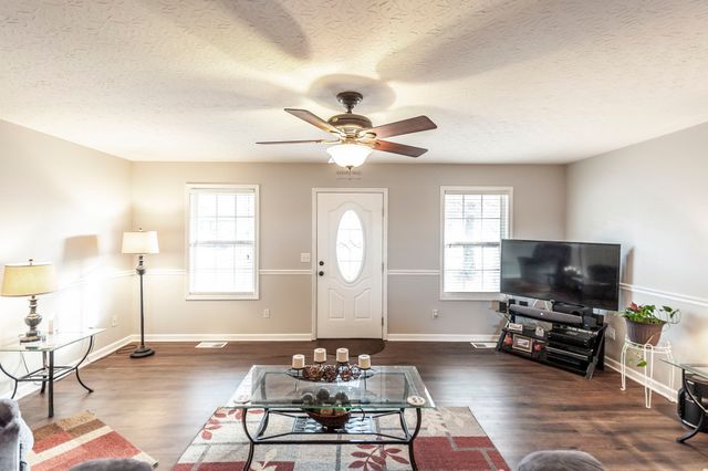 1083 Pinnacle Way, Castalian Springs, TN 37031