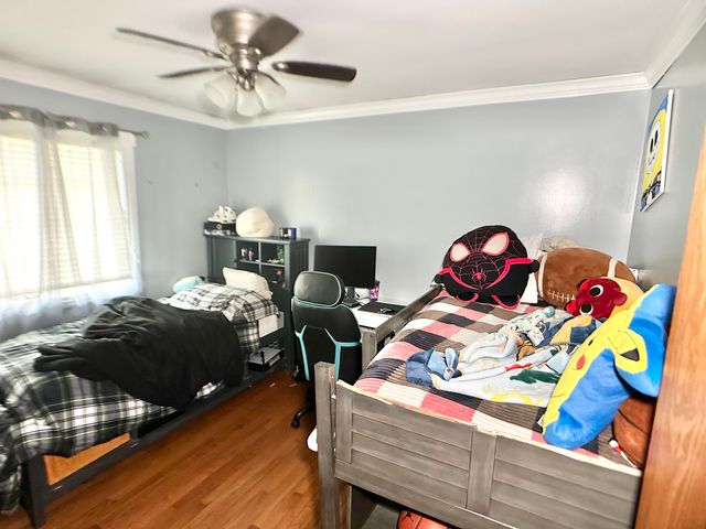 2918 100th Street, Highland, IN 46322