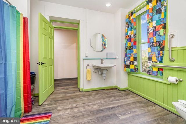 6 S MAIN ST, Mont Alto, PA 17237