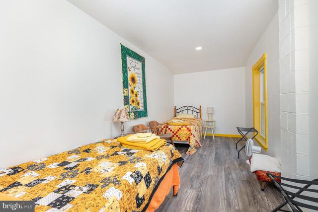 6 S MAIN ST, Mont Alto, PA 17237