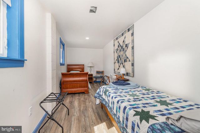 6 S MAIN ST, Mont Alto, PA 17237
