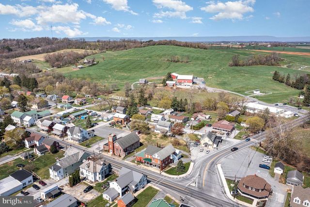 6 S MAIN ST, Mont Alto, PA 17237