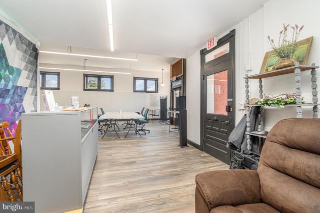 6 S MAIN ST, Mont Alto, PA 17237