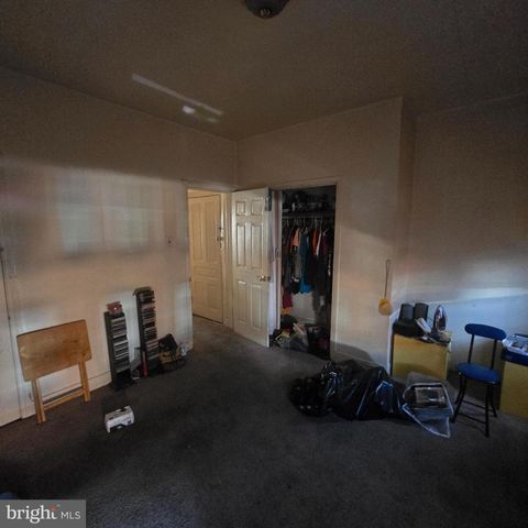 3338 W SERGEANT ST, Philadelphia, PA 19132