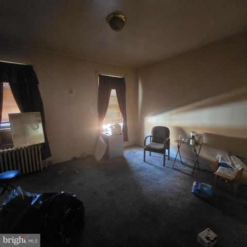 3338 W SERGEANT ST, Philadelphia, PA 19132