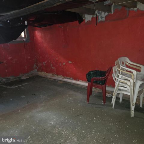 3338 W SERGEANT ST, Philadelphia, PA 19132