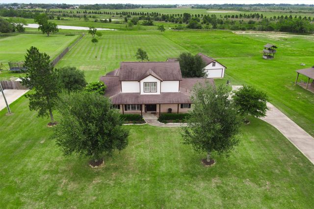 3026 Dees Circle, Sealy, TX 77474