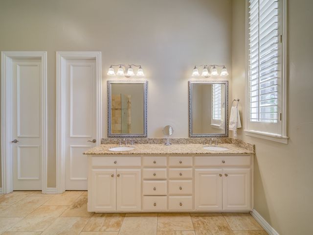 400 Alexandria Circle, Southlake, TX 76092