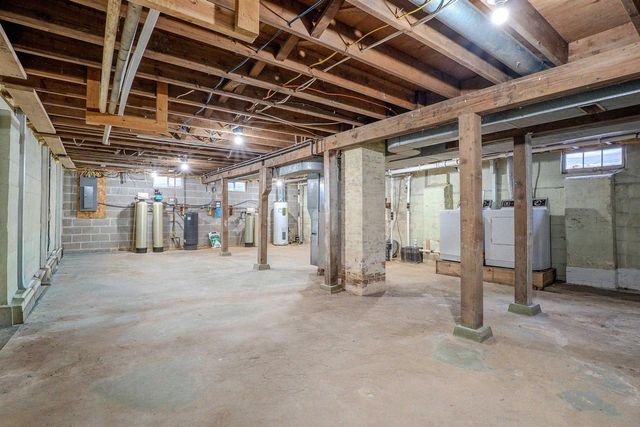 1307 ELO ROAD, Pickett, WI 54964