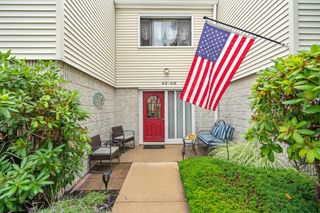 42 Richmond Boulevard 3B, Ronkonkoma, NY 11779