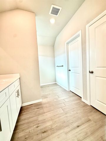 4705 Fellowship Street, Haltom City, TX 76117