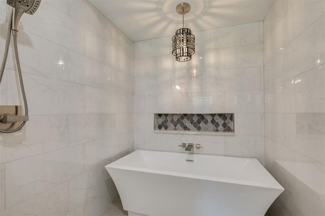 2503 Walnut Road, Norman, OK 73072