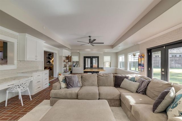 2503 Walnut Road, Norman, OK 73072