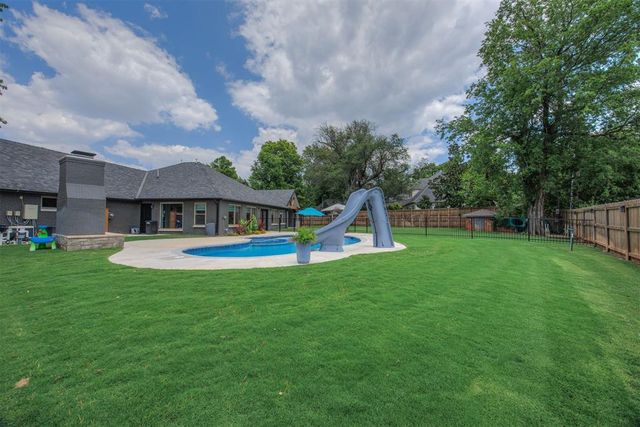 2503 Walnut Road, Norman, OK 73072